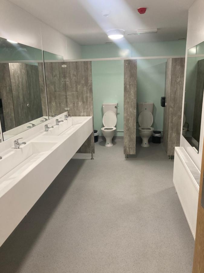 Achill Surf Centre Vandrarhem Bellanasally Exteriör bild