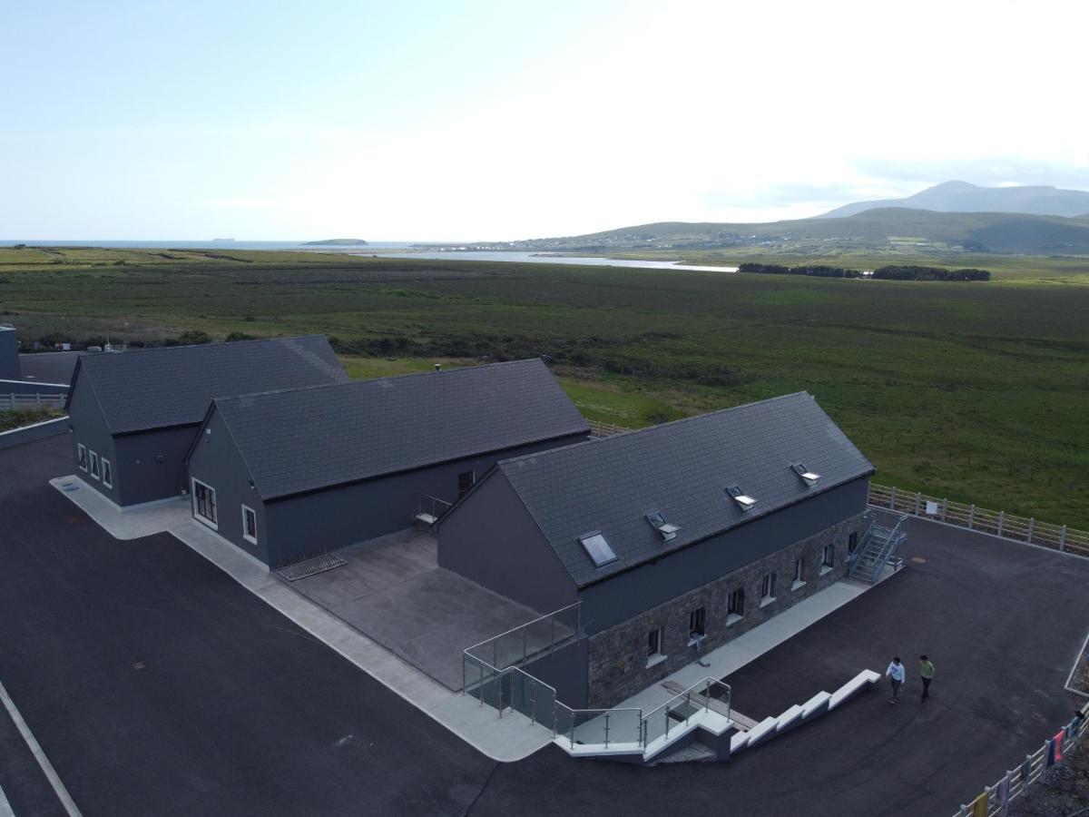 Achill Surf Centre Vandrarhem Bellanasally Exteriör bild