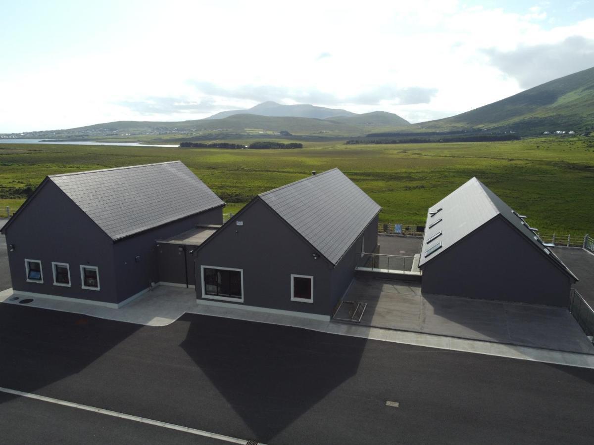 Achill Surf Centre Vandrarhem Bellanasally Exteriör bild